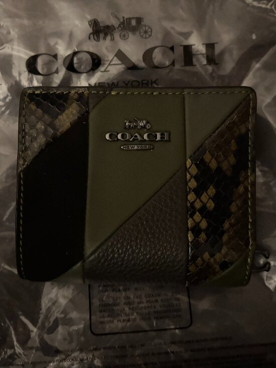 Coach Carmen Mini Crossbody Bag AND WALLET, Olive Multi-Leather Design. - Picture 10 of 15